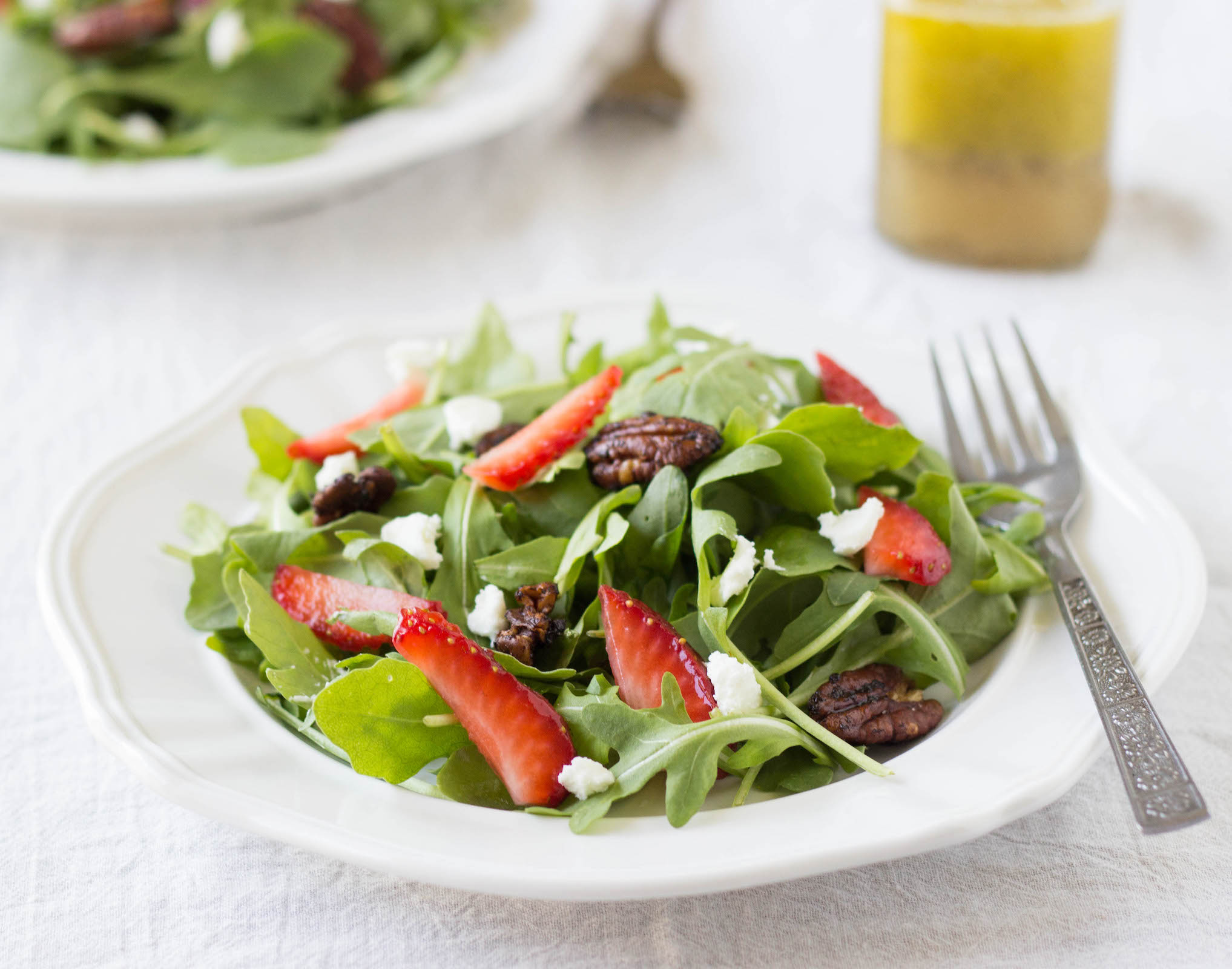 Strawberry Arugula Salad with Goat Cheese and Candied Pecans