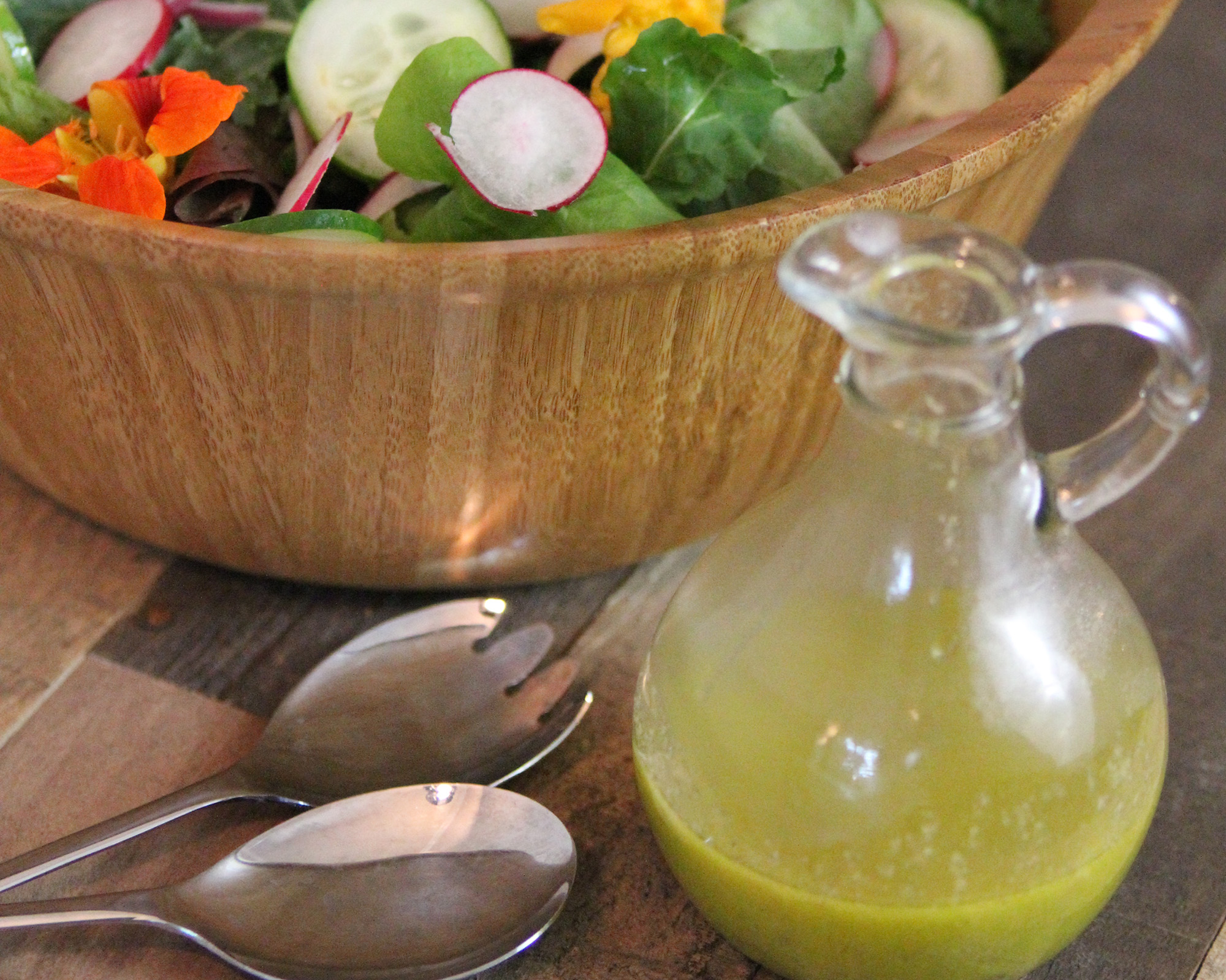 Italian Vinaigrette with Dried Herbs