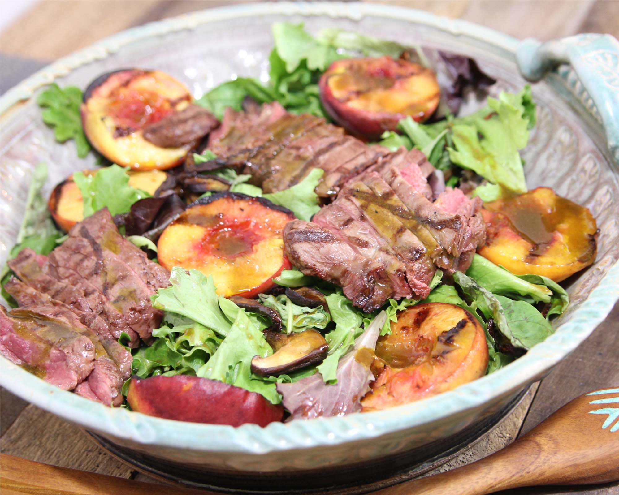 Grilled Peach and Steak Salad