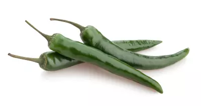An image of green chili peppers.