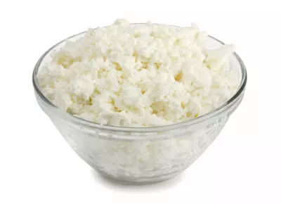 An image of cottage cheese.
